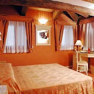 Panzió Lanterna Di Marco Polo